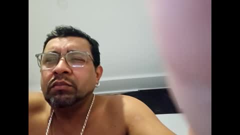 niceandeasy10 online show from November 17, 12:35 am