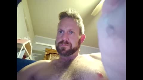 Snapshot of niceandstriat69 chatting on October 28, 6:49 am niceandstriat69 online show from October 28, 6:49 am