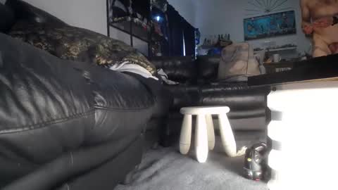 Snapshot of niceasscammo69 chatting on October 7, 3:21 am niceasscammo69 online show from October 7, 3:21 am