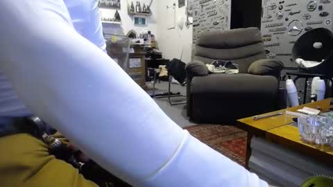 niceasscammo69 online show from September 9, 10:48 am