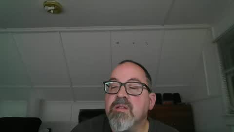 Snapshot of niceguy7208 chatting on September 9, 2:55 am niceguy7208 online show from September 9, 2:55 am