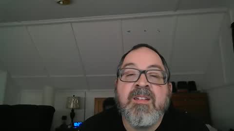 Snapshot of niceguy7208 chatting on January 13, 3:23 am niceguy7208 online show from January 13, 3:23 am