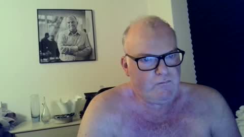 nicexxdane online show from February 22, 5:55 am