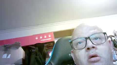 nicholaastavrou19 online show from April 2, 9:55 pm