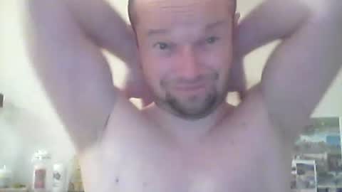 nick1990b online show from March 9, 7:08 pm