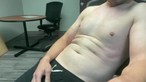 nick705068 online show from June 23, 8:45 pm