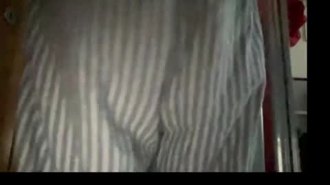Snapshot of nick_c_13957 chatting on December 4, 7:28 am nick_c_13957 online show from December 4, 7:28 am