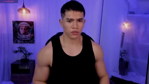 nick fenix online show from June 9, 4:03 am