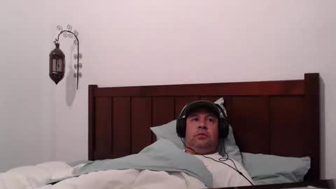 nick_rick01 online show from May 11, 11:13 pm