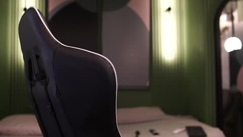 Snapshot of nick_vans chatting on October 22, 12:20 pm Jhohan online show from October 22, 12:20 pm