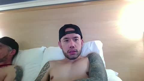 Nick and Lee online show from February 22, 7:26 pm