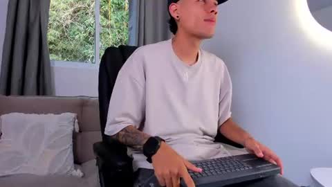 Nick Copeer  online show from June 15, 12:30 pm