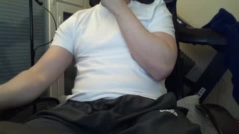 nicklan90 online show from December 9, 6:41 pm