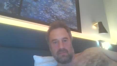 nicknut07 online show from May 26, 9:00 pm