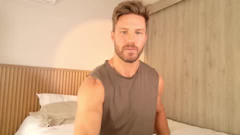 Snapshot of nickriverzxo chatting on October 25, 1:13 pm nickriverzxo online show from October 25, 1:13 pm