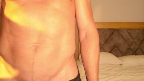 Snapshot of nickriverzxo chatting on October 22, 11:19 pm nickriverzxo online show from October 22, 11:19 pm