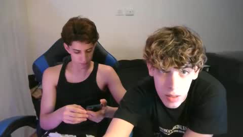 nickvox_ online show from March 31, 11:28 pm
