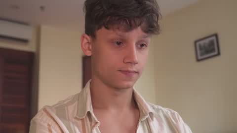 Nicky Neal online show from December 14, 2:40 am