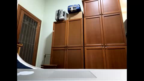 nickyang75 online show from March 25, 11:25 am