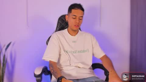 Nicky  online show from October 30, 12:17 pm