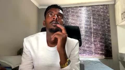 james online show from February 25, 8:48 am