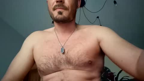 nico11724102 online show from March 1, 8:42 pm