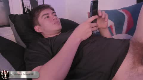 Snapshot of nico_bulge chatting on December 24, 9:11 pm Nicols online show from December 24, 9:11 pm