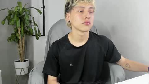 Nico  online show from October 27, 2:30 pm