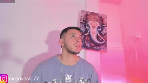 Snapshot of nico_rivera chatting on October 18, 3:50 pm Nicolas online show from October 18, 3:50 pm