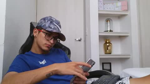 nico_viper_1 online show from February 6, 8:06 pm