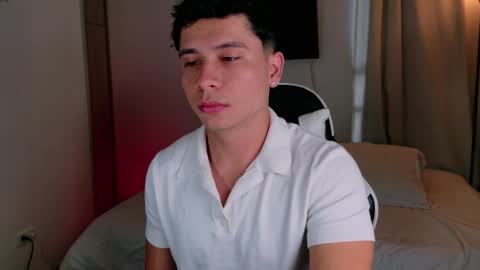 Snapshot of nicocruzz chatting on September 22, 11:43 am Nico Cruz online show from September 22, 11:43 am