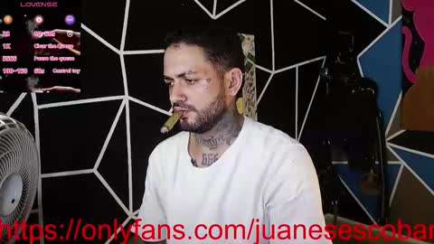 Snapshot of nicolas_torres99 chatting on October 10, 4:28 am nicolas online show from October 10, 4:28 am