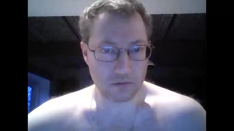 nicolaslapin87 online show from February 24, 6:36 am