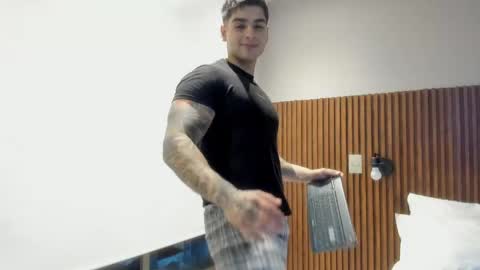 Andres online show from May 2, 6:49 am