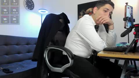 Nicolas Fellener online show from March 10, 5:46 am