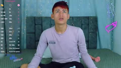 nicolastorres__ online show from March 11, 7:59 am