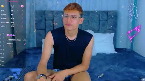 nicolastorres__ online show from April 21, 2:51 am