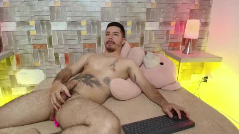 Snapshot of nicoo_2036 chatting on September 21, 2:17 pm nicoo_2036 online show from September 21, 2:17 pm