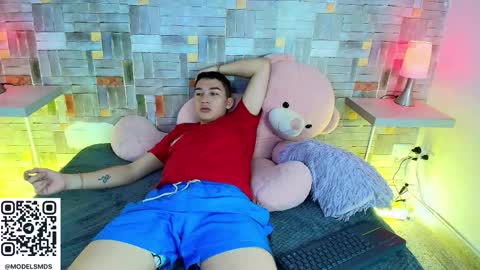 nicoo_2036 online show from October 24, 2:19 pm