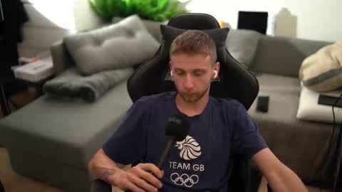 nicramga online show from January 31, 10:30 pm