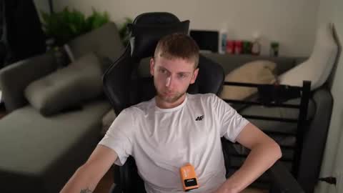 nicramga online show from February 5, 6:04 pm