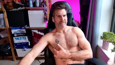 Ken Davids online show from December 8, 12:30 pm