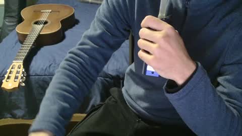 Julian online show from December 6, 2:38 pm