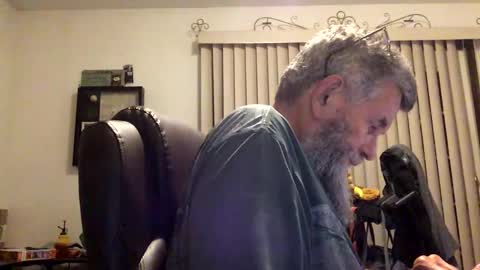 Snapshot of nightmoves1970 chatting on October 27, 4:04 am nightmoves1970 online show from October 27, 4:04 am