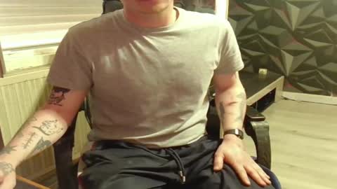 niglo620 online show from April 27, 1:19 pm