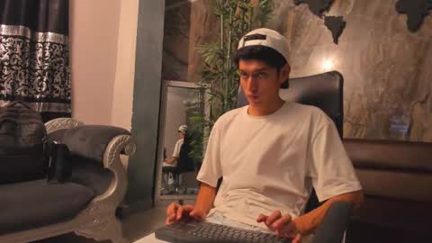 Nick online show from November 1, 11:31 pm