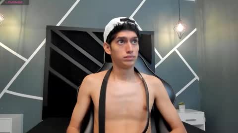 Nick online show from November 5, 11:18 pm