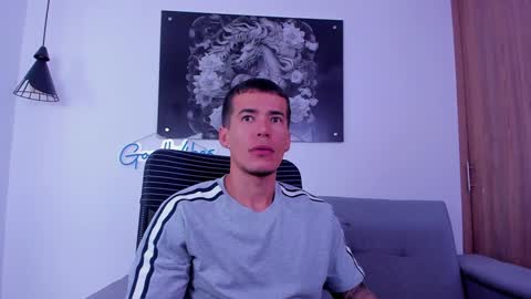 Niick online show from February 1, 2:16 am