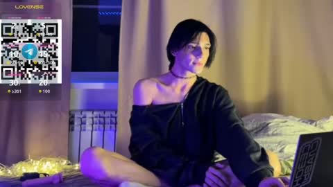 nikgive online show from June 27, 9:09 pm