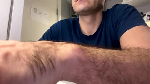 Snapshot of nikk3032 chatting on January 29, 1:27 am NIk online show from January 29, 1:27 am